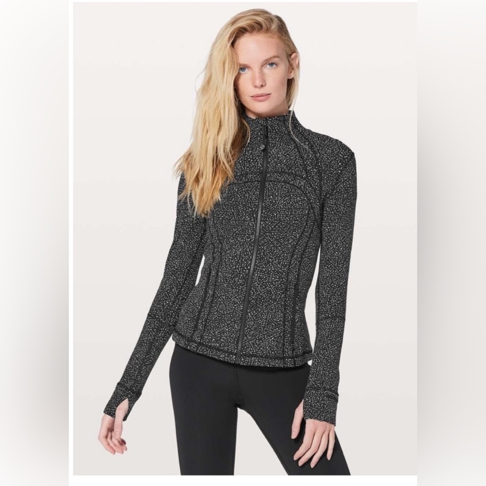 Lululemon define jacket, color night view, size 6